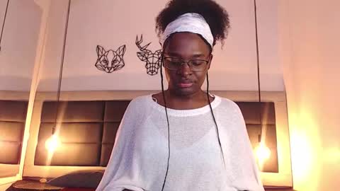 Snapshot of candy_lovee6 chatting on December 2025 10:25:02 PM CANDY LOVE DANNA online show from December 2025 10:25:02 PM