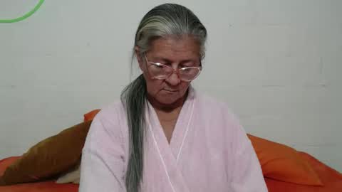 candy online show from December 2025 01:58:02 AM