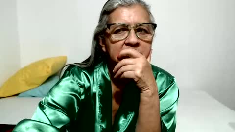 Snapshot of candy_mature_ chatting on July 2026 10:52:02 AM candy online show from July 2026 10:52:02 AM