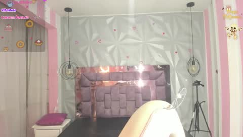 Ania online show from November 2025 11:09:02 AM