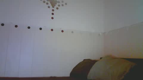 candy presley online show from September 2025 03:29:01 AM