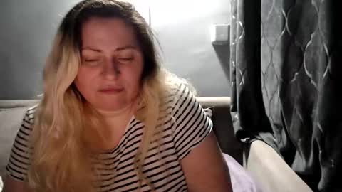 Laura online show from February 2026 02:53:01 AM