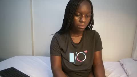 candycurly_ online show from February 2025 03:23:01 AM