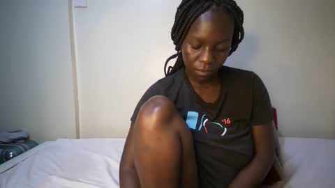 candycurly_ online show from September 2025 01:38:02 AM