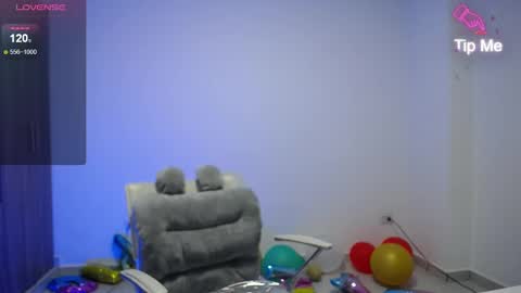 Snapshot of candydowson1 chatting on January 2025 10:55:01 PM Candy Dowson online show from January 2025 10:55:01 PM