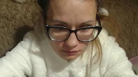 Snapshot of candylady136 chatting on December 2024 05:55:02 PM say meow and send tip online show from December 2024 05:55:02 PM