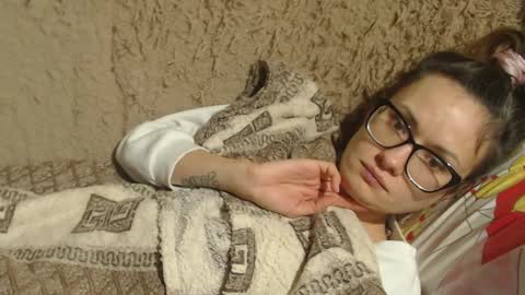 Snapshot of candylady136 chatting on January 2025 05:04:02 PM say meow and send tip online show from January 2025 05:04:02 PM