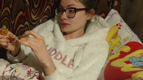 Snapshot of candylady136 chatting on February 2025 07:47:02 PM say meow and send tip online show from February 2025 07:47:02 PM