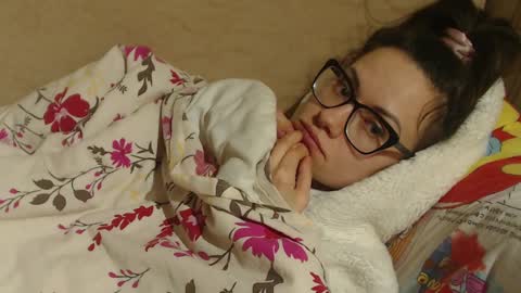 Snapshot of candylady136 chatting on March 2025 12:48:01 AM say meow and send tip online show from March 2025 12:48:01 AM