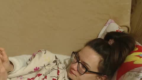 Snapshot of candylady136 chatting on March 2025 10:27:02 PM say meow and send tip online show from March 2025 10:27:02 PM