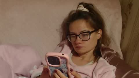 Snapshot of candylady136 chatting on October 2025 06:49:02 PM say meow and send tip online show from October 2025 06:49:02 PM