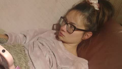 Snapshot of candylady136 chatting on October 2025 06:12:01 PM say meow and send tip online show from October 2025 06:12:01 PM