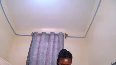 Snapshot of candymia3 chatting on February 2025 06:53:02 AM Candice online show from February 2025 06:53:02 AM