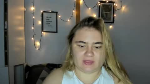 candymilas online show from December 2024 11:40:01 PM