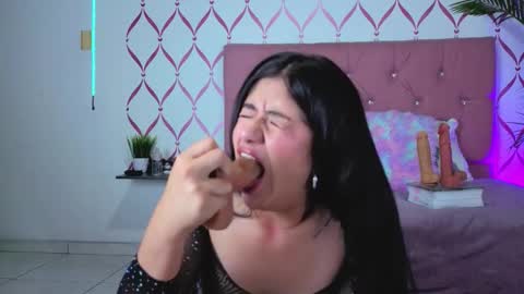 Candy  online show from November 2025 11:48:02 PM