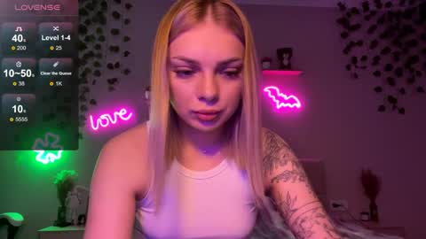 Snapshot of candyrass chatting on May 2026 09:58:02 AM Candy online show from May 2026 09:58:02 AM