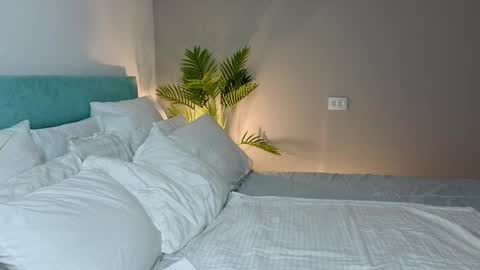 candyyy____ online show from February 2026 01:17:01 PM