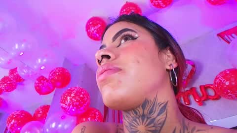 Aura  online show from February 2025 06:05:01 PM