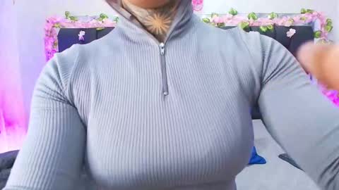 Aura  online show from September 2025 11:54:02 AM