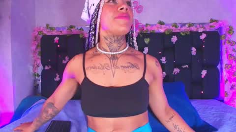 Aura  online show from September 2025 11:54:02 AM