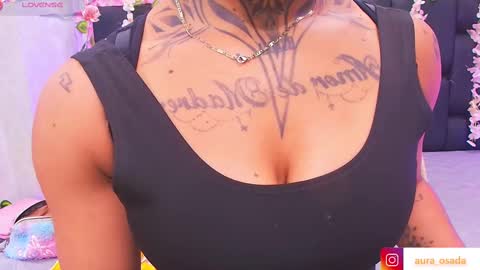 Aura  online show from October 2025 12:01:02 PM