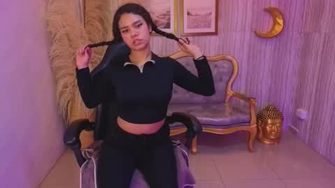 Snapshot of canela_s1 chatting on November 2025 08:33:02 PM canela_s1 online show from November 2025 08:33:02 PM