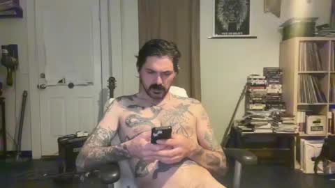 Snapshot of cantleavethehouse chatting on January 2025 08:50:01 AM cantleavethehouse online show from January 2025 08:50:01 AM