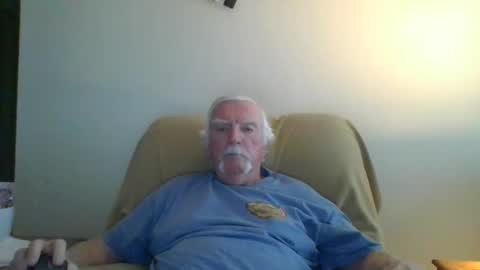 Snapshot of capecod21 chatting on January 2025 05:01:01 PM capecod21 online show from January 2025 05:01:01 PM