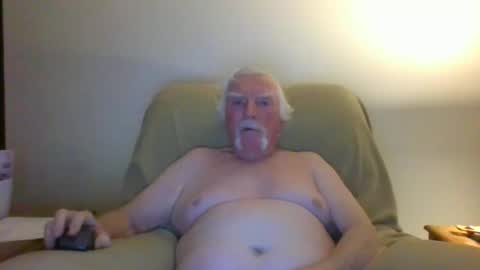 Snapshot of capecod21 chatting on January 2025 10:08:02 PM capecod21 online show from January 2025 10:08:02 PM