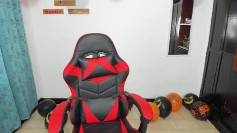 jones online show from October 2025 12:14:01 PM