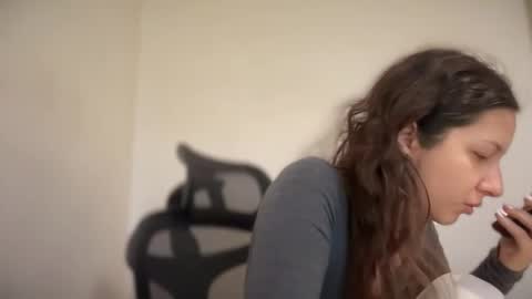 Snapshot of cappuccinokiss chatting on November 2025 06:35:01 AM Emma online show from November 2025 06:35:01 AM