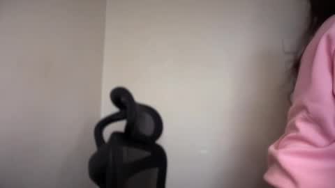 Snapshot of cappuccinokiss chatting on December 2025 08:12:01 AM Emma online show from December 2025 08:12:01 AM