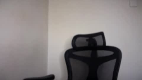 Snapshot of cappuccinokiss chatting on December 2025 06:11:01 AM Emma online show from December 2025 06:11:01 AM