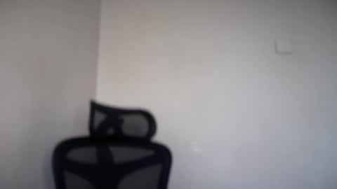 Snapshot of cappuccinokiss chatting on December 2025 07:14:02 AM Emma online show from December 2025 07:14:02 AM