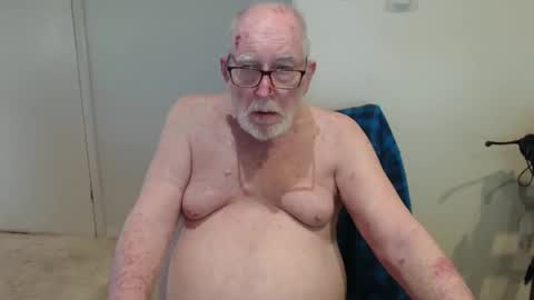 Snapshot of capt5105 chatting on October 2025 10:19:02 PM capt5105 online show from October 2025 10:19:02 PM