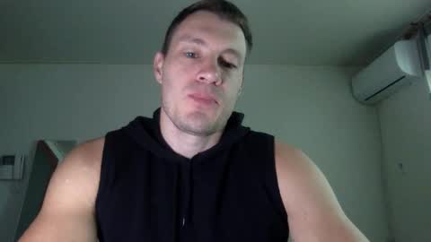 Snapshot of capt_oliver chatting on February 2026 04:46:01 AM follow my twitter online show from February 2026 04:46:01 AM