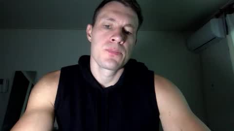 Snapshot of capt_oliver chatting on February 2026 04:54:02 AM follow my twitter online show from February 2026 04:54:02 AM