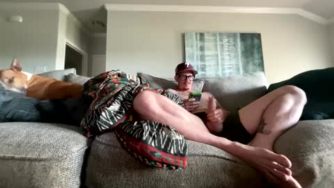 Captaincumgun online show from September 2025 03:15:01 PM