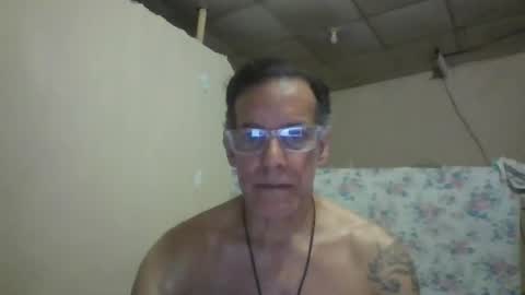 Snapshot of captainfox_ chatting on June 2026 11:29:01 PM captainfox_ online show from June 2026 11:29:01 PM