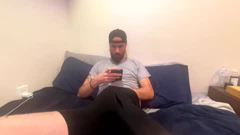 Snapshot of captnblackbeard chatting on December 2024 03:33:02 AM captnblackbeard online show from December 2024 03:33:02 AM