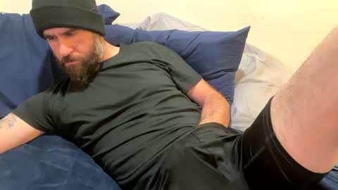 Snapshot of captnblackbeard chatting on January 2025 04:23:02 AM captnblackbeard online show from January 2025 04:23:02 AM