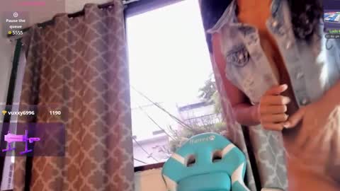 Cara  online show from March 2025 04:22:02 PM