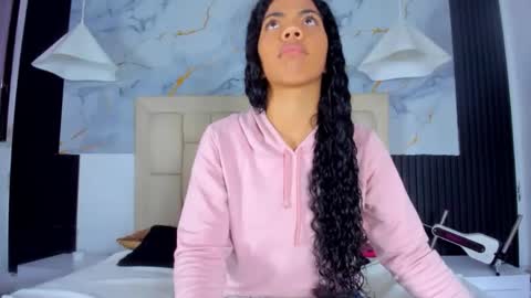 Snapshot of caraiosh_ chatting on February 2026 12:33:01 PM Cara online show from February 2026 12:33:01 PM