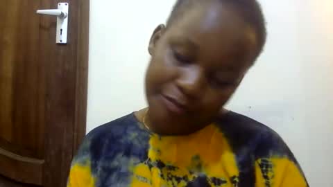 Snapshot of caramelbetty chatting on June 2026 01:17:02 PM Betty online show from June 2026 01:17:02 PM
