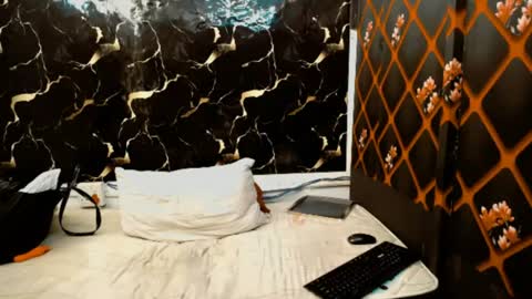 caramelminxx_ online show from July 2026 07:34:01 AM