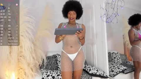 Snapshot of cardykambell chatting on November 2025 04:55:02 AM cardykambell online show from November 2025 04:55:02 AM