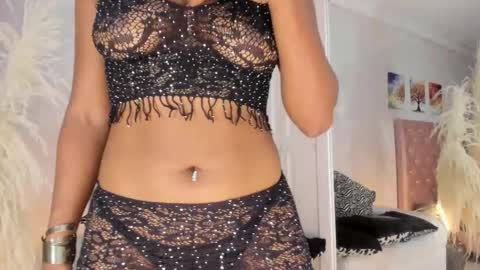 Snapshot of cardykambell chatting on November 2025 04:56:01 AM cardykambell online show from November 2025 04:56:01 AM