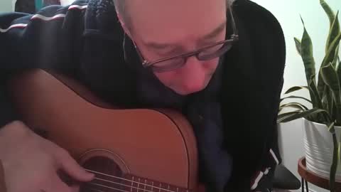 Snapshot of caressluving chatting on February 2025 04:00:02 AM Caressluving online show from February 2025 04:00:02 AM