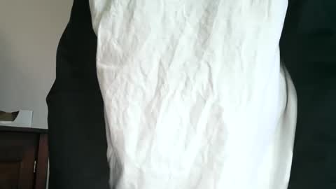 Snapshot of caressluving chatting on February 2025 05:15:02 PM Caressluving online show from February 2025 05:15:02 PM