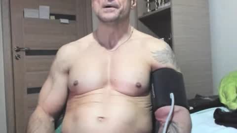 Laz online show from November 2025 05:46:02 PM